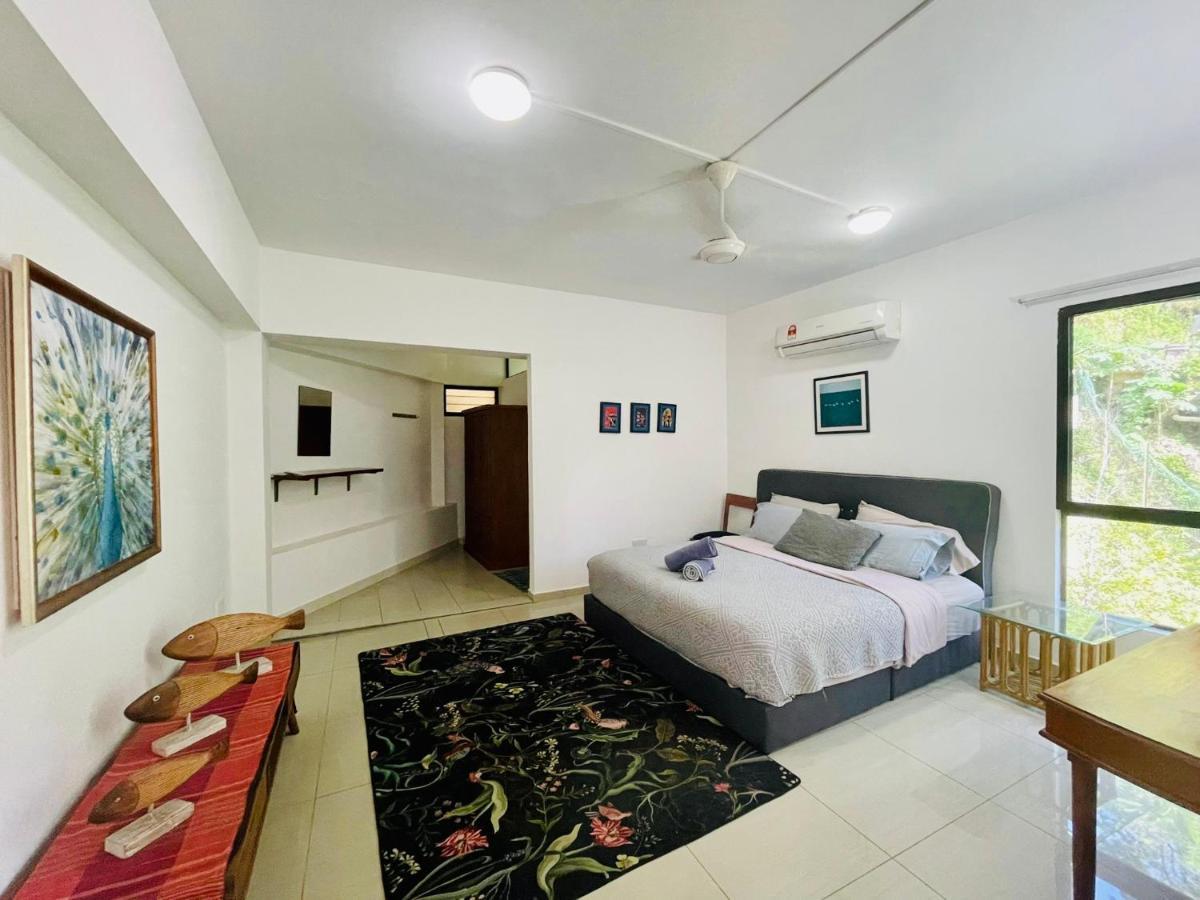 Kk Jungle Hideaway Lovely Apartment 5 Mins Walk To Town 코타키나발루 외부 사진