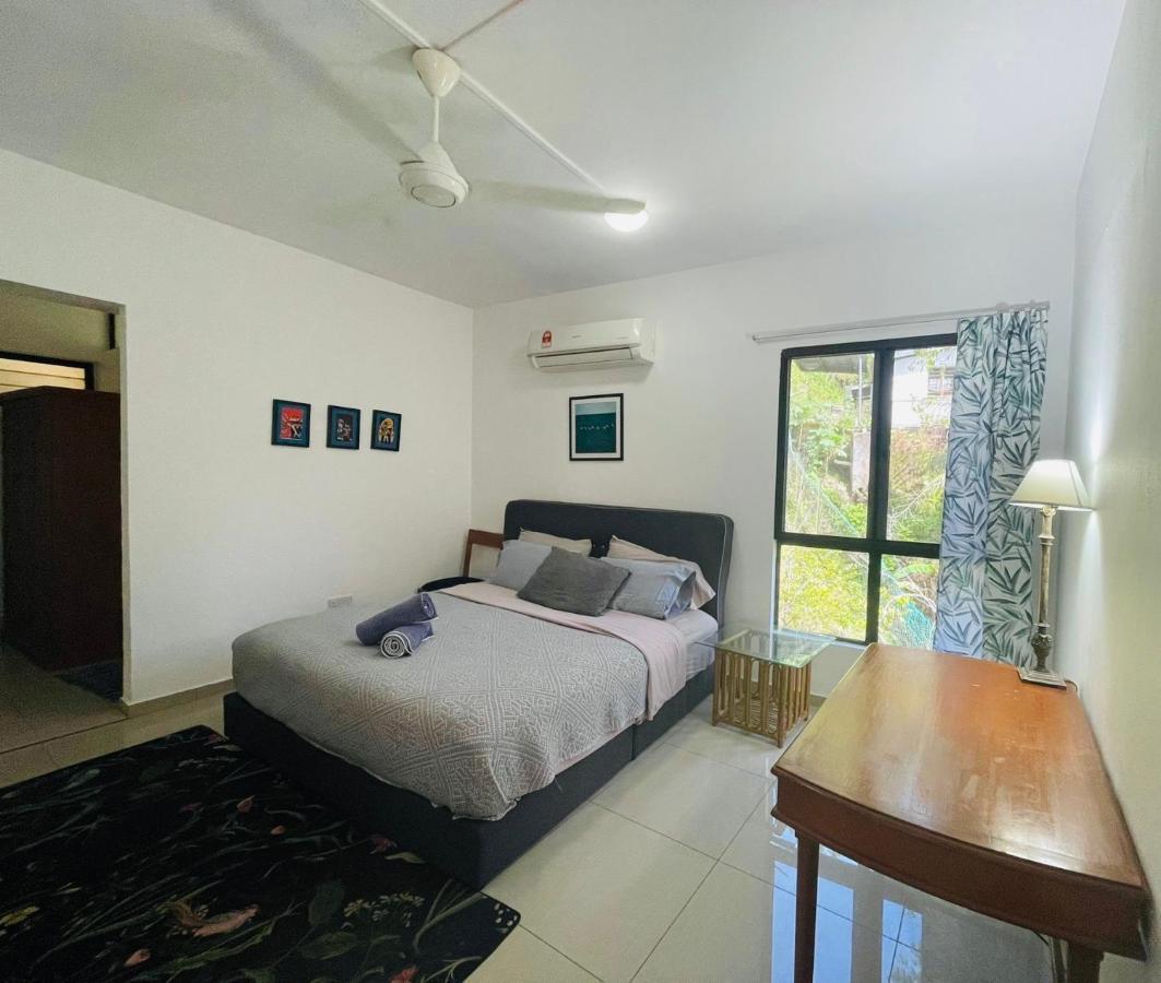 Kk Jungle Hideaway Lovely Apartment 5 Mins Walk To Town 코타키나발루 외부 사진